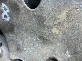 Крепление ТНВД, ориг. номер 55187918, Opel Zafira 2003-2006