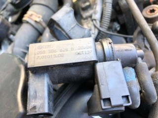 Клапан электромагнитный, ориг. номер 059906628, Audi A6 2004-2008