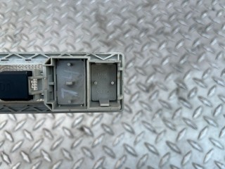 Фонарь салона (плафон), ориг. номер 443947159, Audi 80 1986-1992