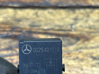 Реле (прочие), ориг. номер 0025421119, Mercedes S W220 1998-2002