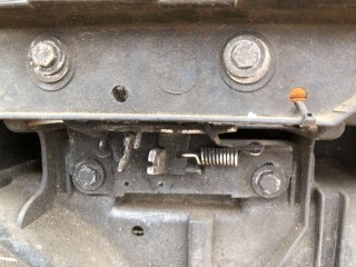 Замок капота, Audi A6 2001-2005