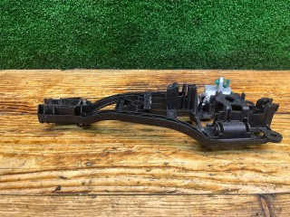 Скелет ручки наружной задней правой Opel Zafira 2005-2008, минивэн, 24463750