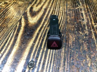 Кнопка аварийной сигнализации, ориг. номер 0168302, 98W274, Volvo S80 1998-2003