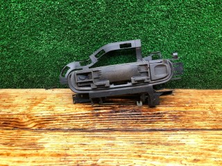 Ручка наружная задняя правая Audi A6 2001-2005, 4F0837886