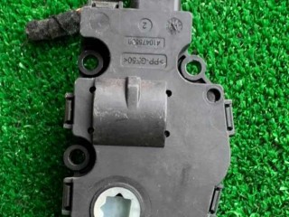Моторчик заслонки печки, ориг. номер EFB336, 9298880, BMW X5 E70 2006-2010