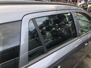 Стекло двери задней правой, Opel Astra 1998-2009