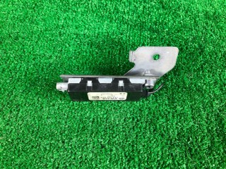 Усилитель антенны, ориг. номер 1T0035577, 1T0971501L, Volkswagen Touran 2003-2006