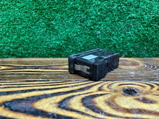 Кнопка аварийной сигнализации, ориг. номер 61318368920, BMW 3 E46 1997-2003