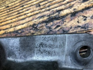 Кронштейн, ориг. номер 9K552AB, XS40, D04YA, Ford Focus 2001-2005