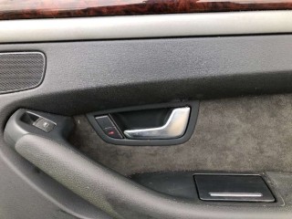 Ручка внутренняя задняя правая Audi A8 2002-2005, седан, левый руль