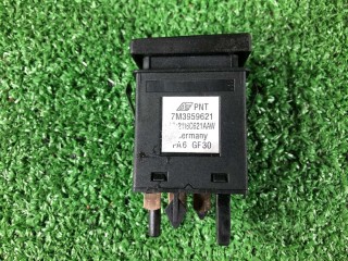 Кнопка подогрева заднего стекла, ориг. номер 7M3959621, YM2118C621AAW, Volkswagen Sharan 2000-2003