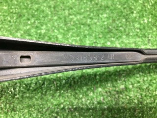 Щеткодержатель (поводок стеклоочистителя, дворник), ориг. номер 09185812LH, Opel Vectra 2002-2005