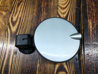 Лючок топливного бака, ориг. номер 9180510, 9180503, Opel Vectra 2002-2005