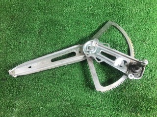 Стеклоподъемник задний правый, ориг. номер 90579504, Opel Zafira 1999-2003