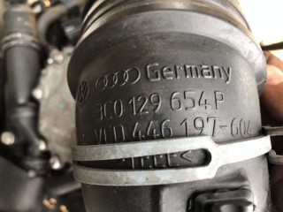 Патрубок воздушного фильтра, ориг. номер 3C0129654P, Volkswagen Touran 2003-2006