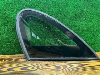 Стекло кузовное боковое правое, ориг. номер 90454368, Opel Vectra 1995-2000