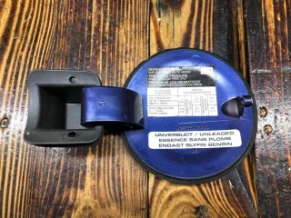 Лючок топливного бака, ориг. номер 008062349, Opel Corsa 1993-2000
