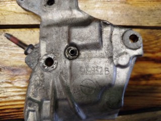 Кронштейн топливного фильтра, ориг. номер 505932B, 51045580, Citroen C4 2004-2014