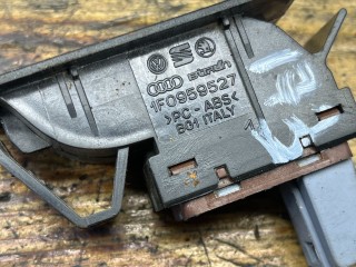 Кнопка открытия лючка топливного бака, ориг. номер 1F0959527, Volkswagen Touran 2003-2006