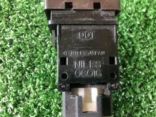 Кнопка аварийной сигнализации, ориг. номер 06016, Subaru Forester 2005-2008