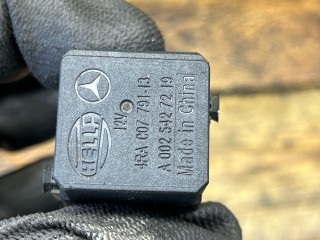 Реле (прочие), ориг. номер A0025427219, 00779113, Mercedes S W220 1998-2002