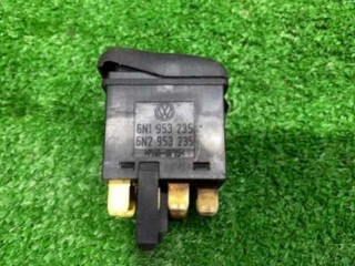 Кнопка аварийной сигнализации, ориг. номер 6N1953235, 6N2953235, Volkswagen Polo 1994-1999