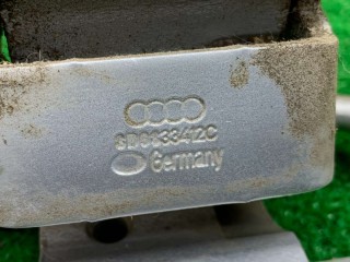 Петля двери задней правой, ориг. номер 8D0833412C, Audi A4 1994-1999