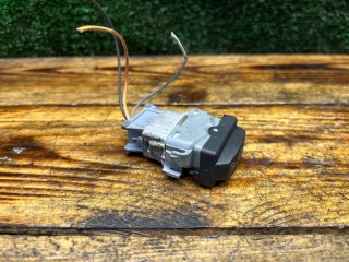 Кнопка антипробуксовочной системы (ABS/ESP), ориг. номер 28082, Renault Laguna 2001-2005