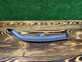 Ус под фонарь правый, Opel Zafira 1999-2003