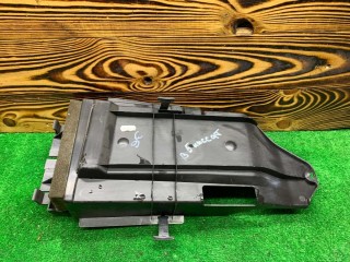 Ящик для инструментов, ориг. номер 3B9867706B, Volkswagen Passat 2000-2005