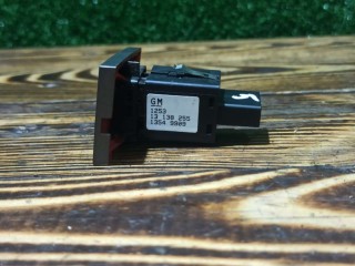 Кнопка аварийной сигнализации, ориг. номер 13138255, Opel Vectra 2002-2005