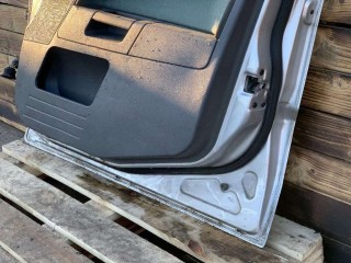 Уплотнитель двери передней правой, Ford Fusion 2005-2012