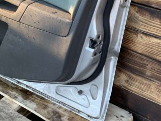 Уплотнитель двери передней правой, Ford Fusion 2005-2012
