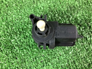 Корректор фар, ориг. номер 2S6X13K198BB, Ford Fiesta 2001-2007