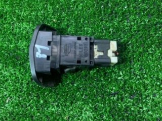 Кнопка аварийной сигнализации, ориг. номер 06016, Nissan Primera 1999-2002