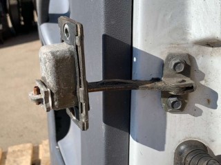 Ограничитель открывания двери передней, Mercedes Vito W638 1996-2003