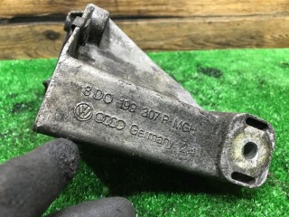 Кронштейн двигателя, ориг. номер 8D0199307P, Audi A6 1997-2001