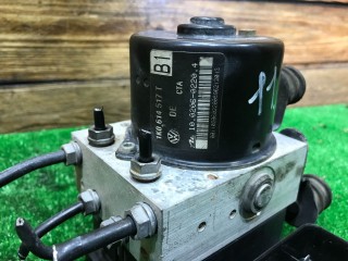 Блок ABS, ориг. номер 1K0907379AA, 1K0614517T, 10096003603, 10020602204, Volkswagen Touran 2003-2006