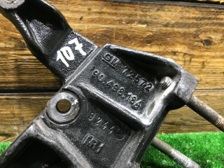 Кронштейн двигателя, ориг. номер 90498184, Opel Astra 1994-2002