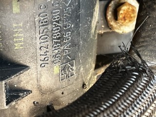 Корпус топливного фильтра, ориг. номер 9642105180C, 9638780280D, Citroen C5 2000-2004