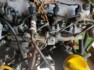 Топливная рампа, ориг. номер 0445214015, 8200347174, Renault Scenic 1999-2003