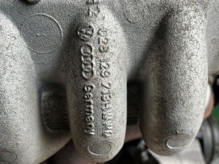 Коллектор впускной, ориг. номер 028129713H, Volkswagen Passat 1988-1997