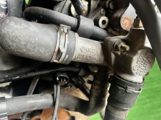 Корпус термостата, ориг. номер 038121133A, Volkswagen Passat 2000-2005