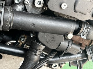 Фланец (тройник) системы охлаждения, ориг. номер 038121132D, Volkswagen Polo 2001-2005