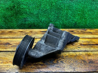 Кронштейн компрессора кондиционера, ориг. номер 24459840, Opel Zafira 1999-2003