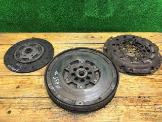 Комплект сцепления, ориг. номер 059141031J, 059105266E, Audi A4 1999-2001