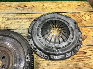 Комплект сцепления, ориг. номер 068105271F, 3082194233, 1862516343, Volkswagen Golf 1997-2006