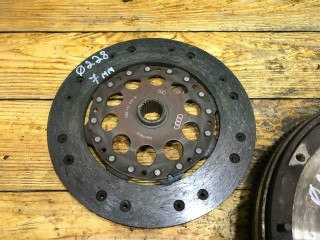 Комплект сцепления, ориг. номер 058141031A, Volkswagen Passat 1996-2001