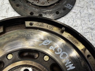 Комплект сцепления, ориг. номер 028105266A, 028141035MX, 302327400, Volkswagen Passat 1996-2001