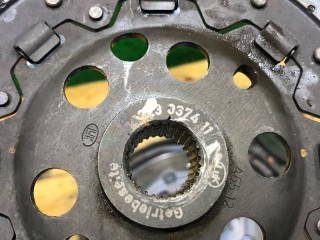 Комплект сцепления, ориг. номер 323037411, 417001911, 123035310, Volkswagen Golf 1997-2006